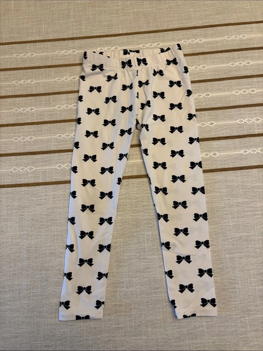 Janie and Jack White Leggings with Black Bow Print